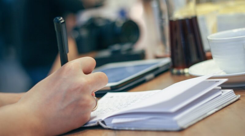 Handwritten Notes vs Typing